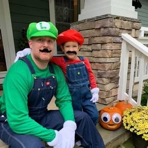 Meet your Posher, Aaron